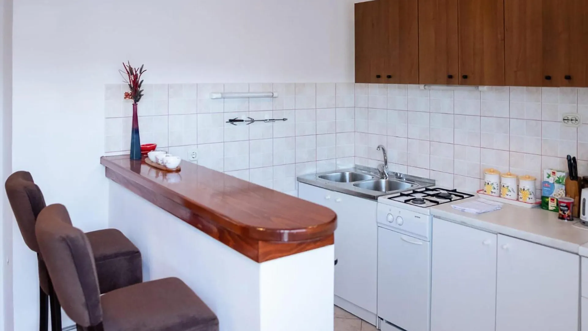 Cozy Apartment In Srb With Wifi 0*,  كرواتيا